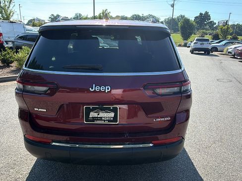 Used 2025 Jeep Grand Cherokee L Laredo w/ Luxury Tech Group I RWD image 9