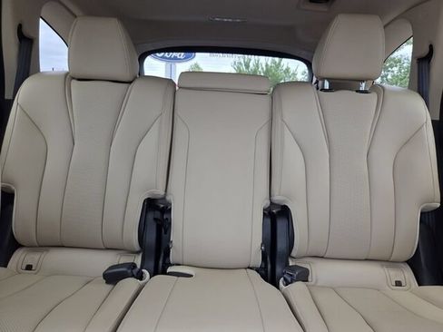 Used 2022 Acura MDX FWD w/ Technology Package image 13