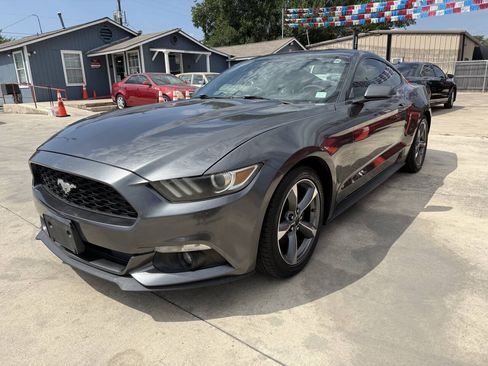 Used 2015 Ford Mustang Coupe w/ Equipment Group 051A RWD image 3