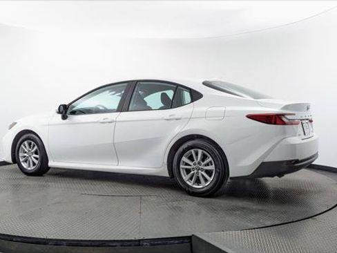Used 2026 Toyota Camry LE FWD image 6