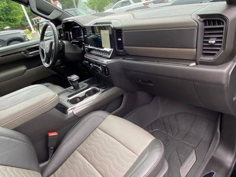 Used 2023 Chevrolet Silverado 1500 ZR2 w/ Technology Package AWD/4WD image 24