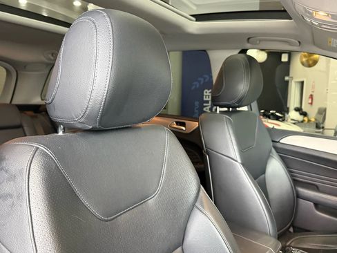 Used 2019 Mercedes-Benz GLE 400 4MATIC image 18