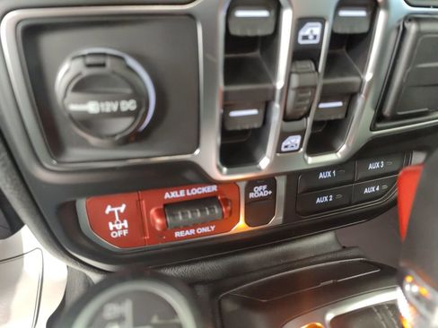 New 2026 Jeep Wrangler Unlimited Sport image 24