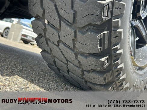 Used 2018 GMC Sierra 2500 Denali AWD/4WD image 28