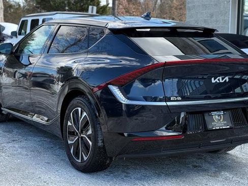 Used 2023 Kia EV6 Wind image 3