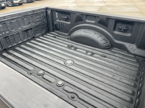 Used 2023 Ford F250 Lariat w/ Lariat Ultimate Package image 4