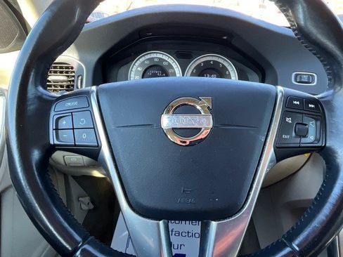 Used 2013 Volvo S60 T5 image 7