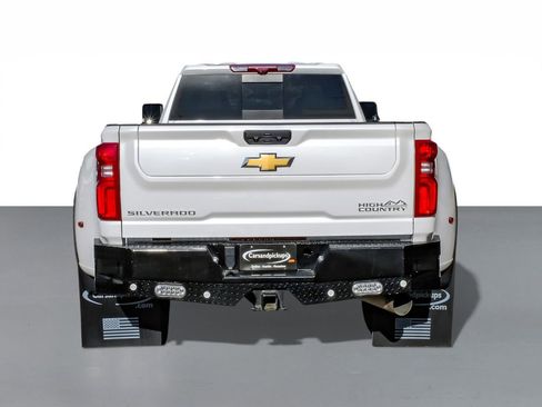Used 2025 Chevrolet Silverado 3500 High Country w/ High Country Premium Package image 8