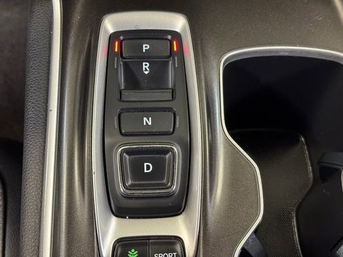 Used 2022 Honda Accord Sport image 35