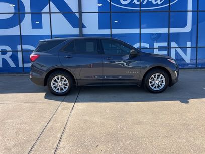 Used 2019 Chevrolet Equinox LS w/ LS Convenience Package