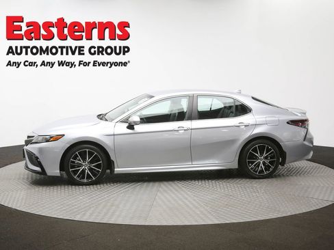 Used 2024 Toyota Camry SE FWD image 58