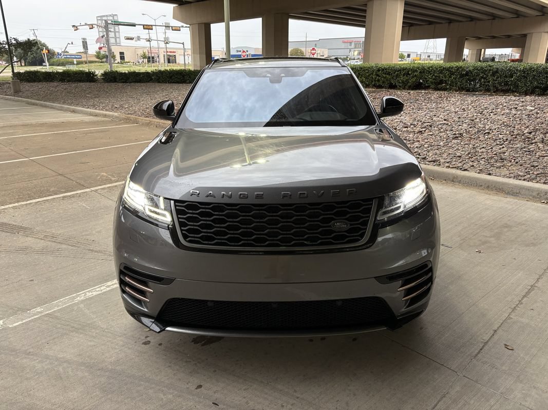 Used 2018 Land Rover Range Rover Velar R-Dynamic SE AWD/4WD image 4