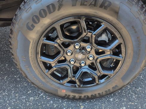 Used 2025 Ford F150 XLT w/ Equipment Group 302A MID AWD/4WD image 21