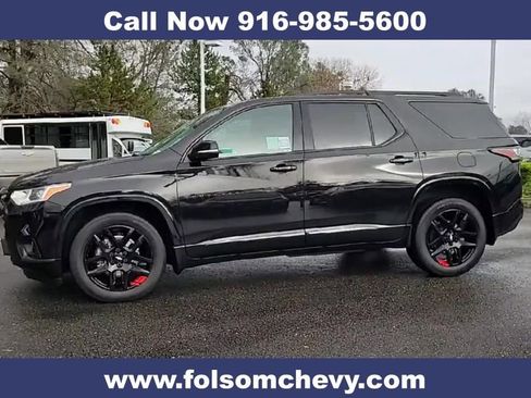 Used 2021 Chevrolet Traverse Premier w/ Redline Edition image 6