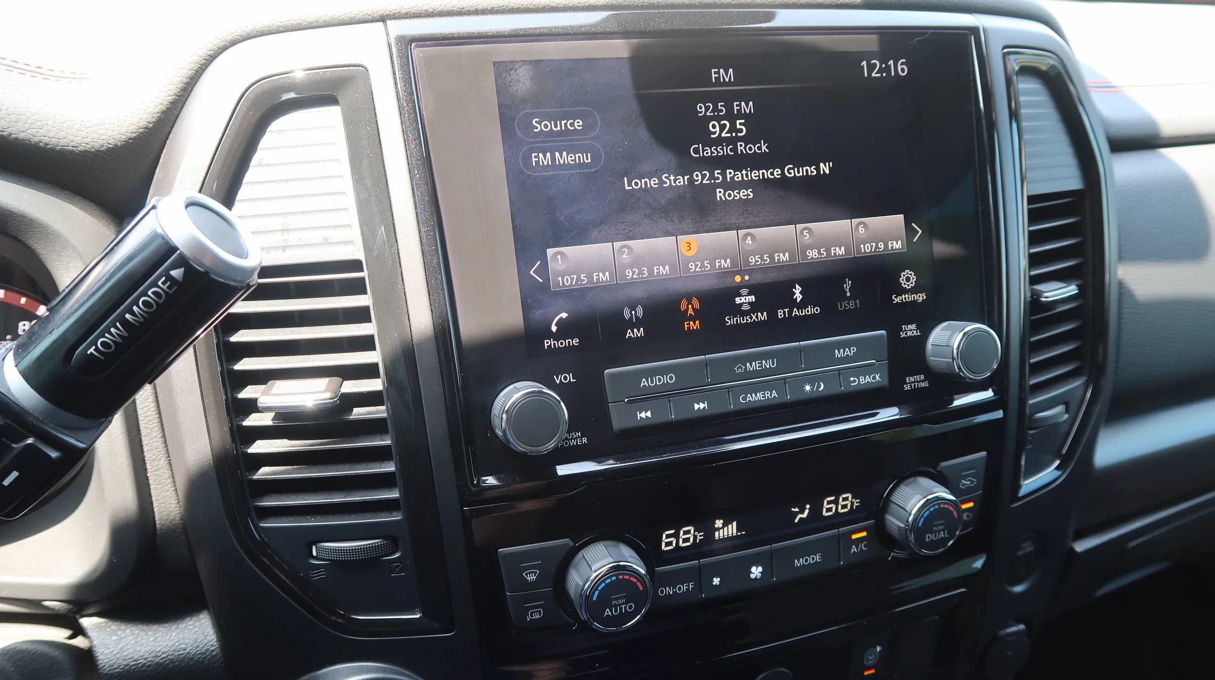 Used 2024 Nissan Titan PRO-4X w/ Off Road Protection Package AWD/4WD image 34