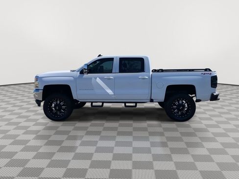 Used 2017 Chevrolet Silverado 1500 LT w/ True North Edition AWD/4WD image 4