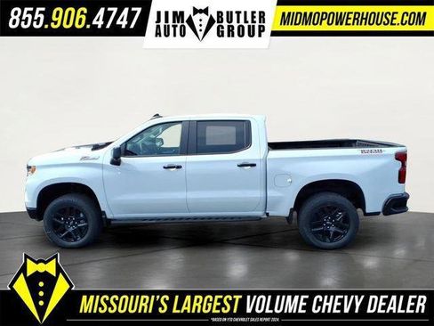 New 2026 Chevrolet Silverado 1500 LT Trail Boss w/ LT Trail Boss Premium Package AWD/4WD image 2