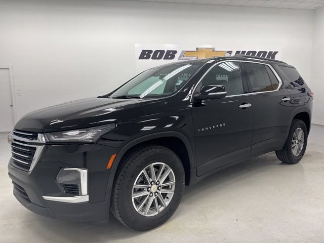 Used 2023 Chevrolet Traverse LT FWD image 1