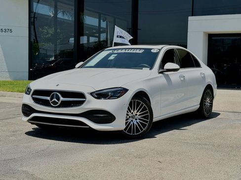 Used 2024 Mercedes-Benz C 300 Sedan image 2