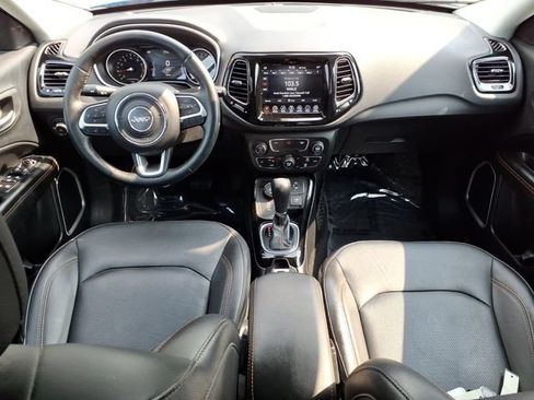Used 2019 Jeep Compass Limited AWD/4WD image 12