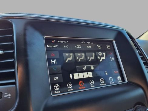 Used 2018 Jeep Grand Cherokee Limited image 7