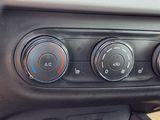 Used 2024 Chevrolet Trax RS w/ Sunroof Package image 5