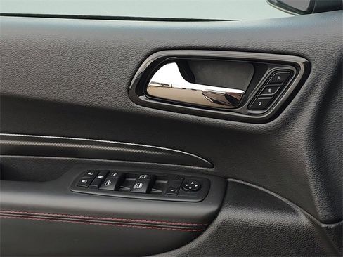 Certified 2024 Dodge Durango GT image 29