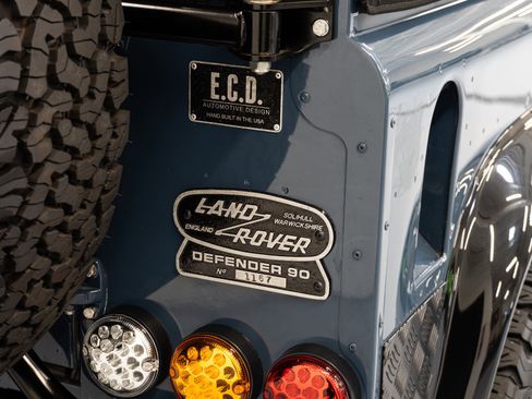 Used 1997 Land Rover Defender 90 image 9