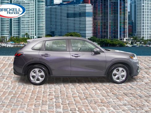 Certified 2024 Honda HR-V LX image 10