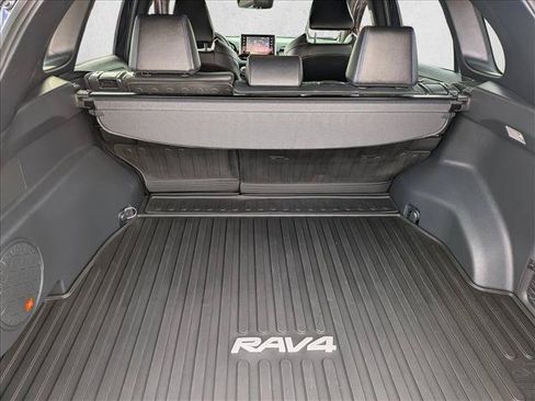 Used 2021 Toyota RAV4 XSE AWD/4WD image 6