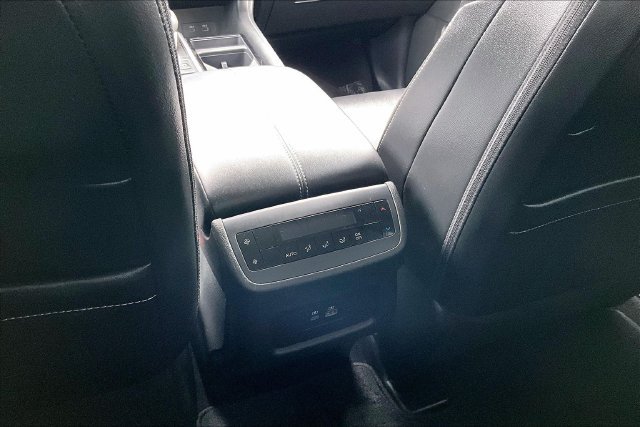 Used 2024 Nissan Pathfinder SL w/ Cargo Package FWD image 10