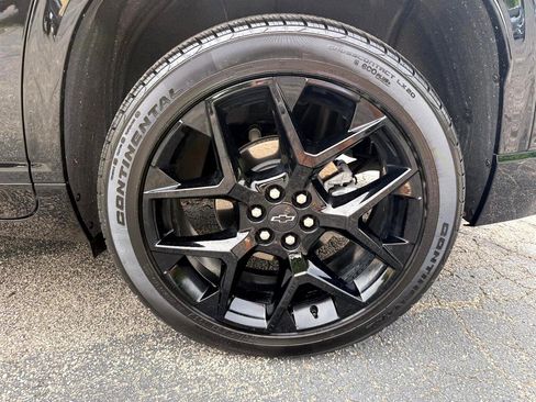 Used 2024 Chevrolet Traverse RS w/ LPO, Floor Liner Package image 8