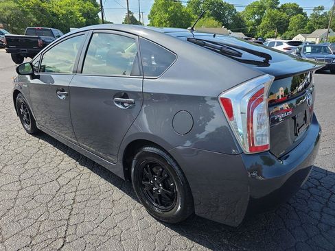 Used 2014 Toyota Prius Two FWD image 20