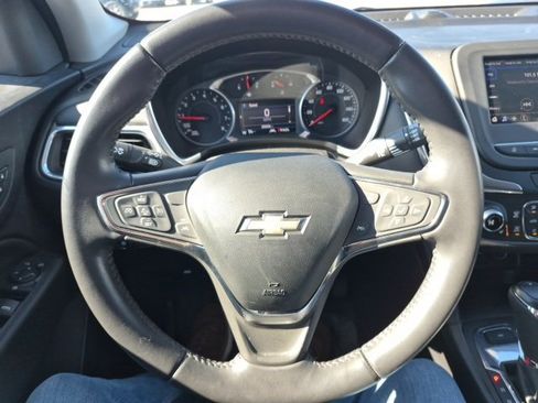 Certified 2021 Chevrolet Equinox LT image 11