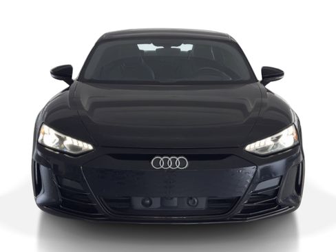 Used 2023 Audi e-tron GT Prestige w/ Prestige Package image 6