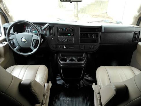 Used 2020 Chevrolet Express 2500 w/ Driver Convenience Package RWD image 3