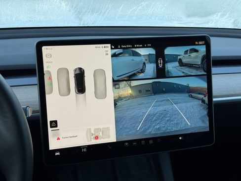 Used 2023 Tesla Model Y Long Range image 4