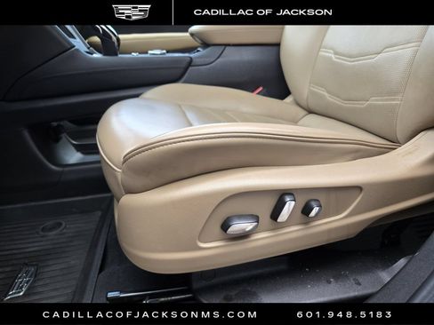 Used 2023 Cadillac XT5 Premium Luxury w/ Platinum Package AWD/4WD image 10
