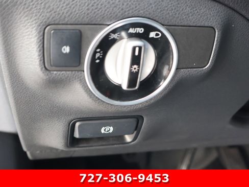 Used 2014 Mercedes-Benz CLA 250 image 22