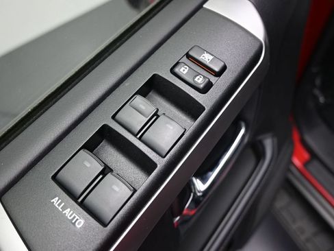 Used 2024 Toyota 4Runner SR5 AWD/4WD image 19