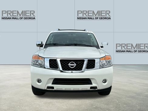 Used 2015 Nissan Armada SL w/ Moonroof Package RWD image 2