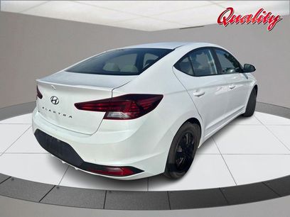 Used 2020 Hyundai Elantra SE