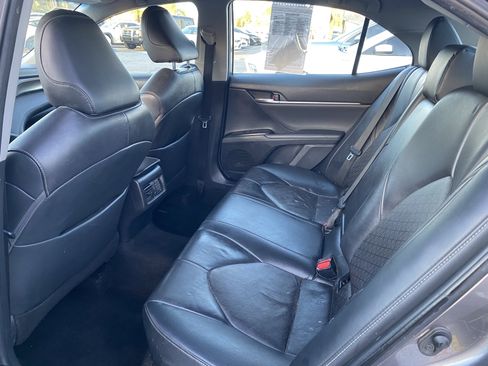Used 2019 Toyota Camry XSE image 15