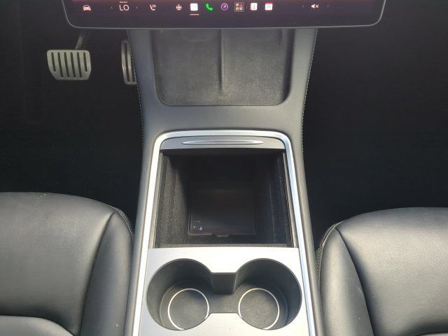 Used 2023 Tesla Model Y Performance AWD/4WD image 22