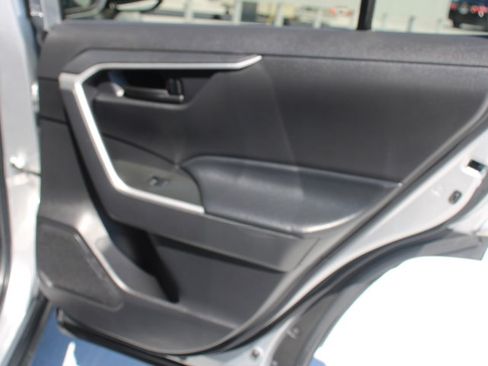 Certified 2024 Toyota RAV4 LE FWD image 16