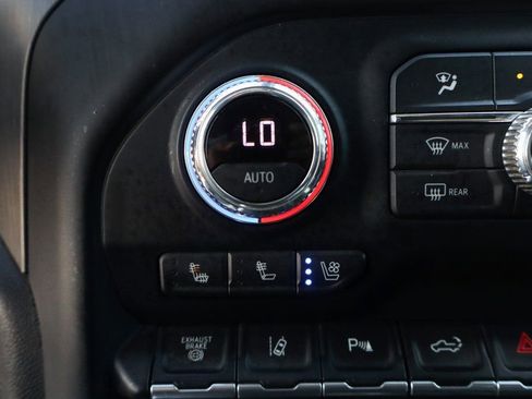 Used 2022 GMC Sierra 2500 Denali image 41