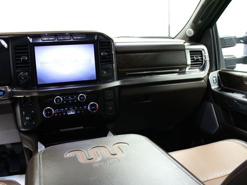 Used 2023 Ford F250 King Ranch AWD/4WD image 19