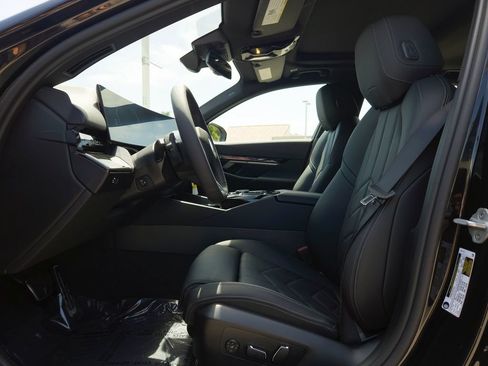 New 2027 BMW 530i w/ M Sport Package RWD image 9