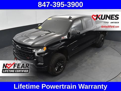Used 2024 Chevrolet Silverado 1500 LT Trail Boss w/ Convenience Package II AWD/4WD image 40