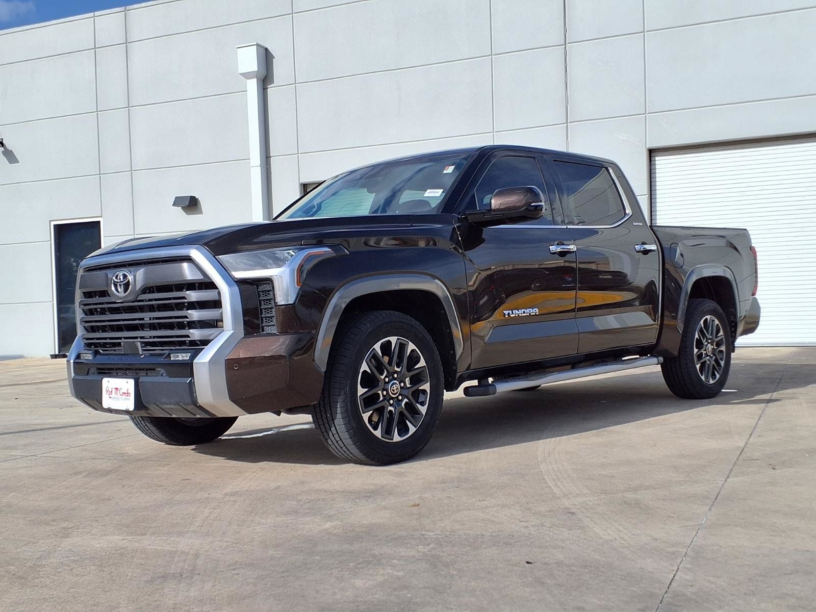 Used 2022 Toyota Tundra Limited RWD image 1